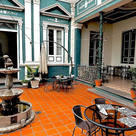 El Chabot Fan Hostel Salta Exterior photo